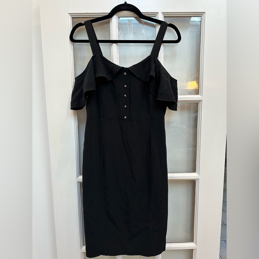 Worth New York Black Chic Dress Size 2 XS Cold Shoulder Button Front Ruffle